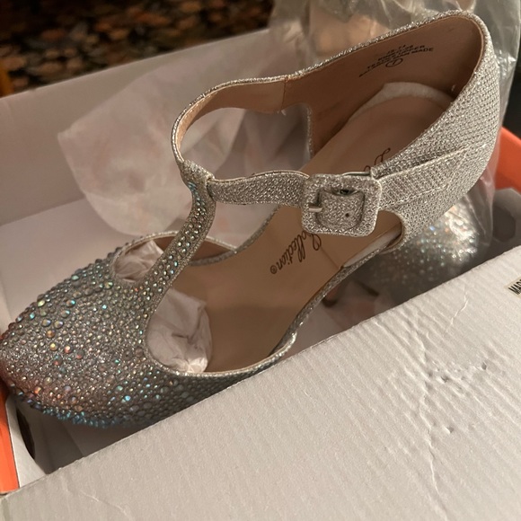 De Blossom Collection party heels Size 7 - Picture 4 of 7